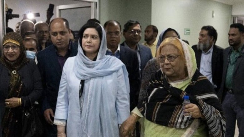 শাশুড়িকে দেখে হাসপাতাল থেকে মায়ের বাসায় জুবাইদা...