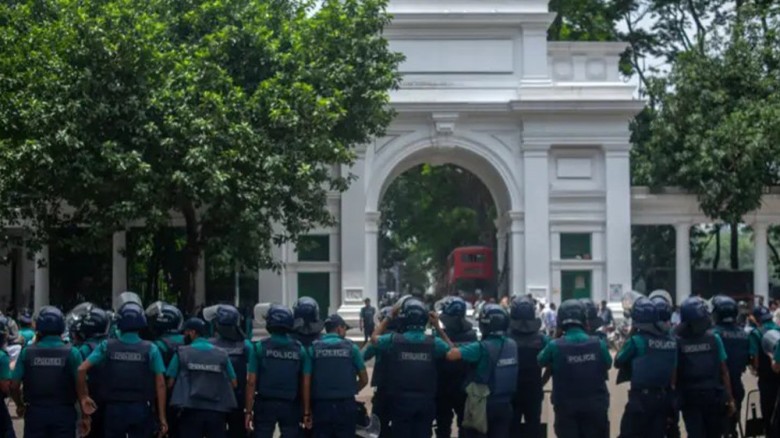 হাইকোর্টের আশপাশের এলাকায় মিছিল-সমাবেশ নিষিদ্ধ...