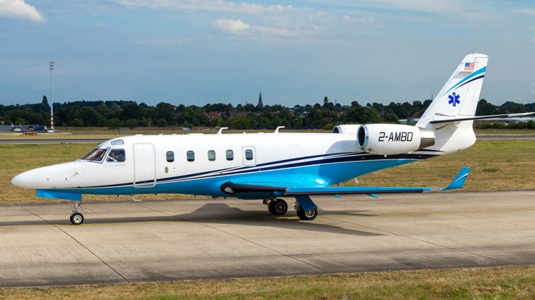হাদিকে উন্নত চিকিৎসার জন্য নিতে ঢাকায় পৌঁছেছে এয়ার অ্যাম্বুলেন্স...