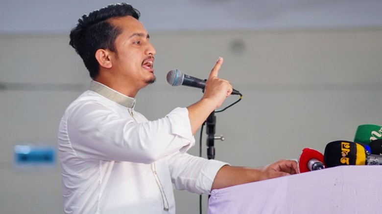 হাদির খুনিদের ফিরিয়ে না দেওয়া পর্যন্ত ভারতীয় হাইকমিশন বন্ধ: