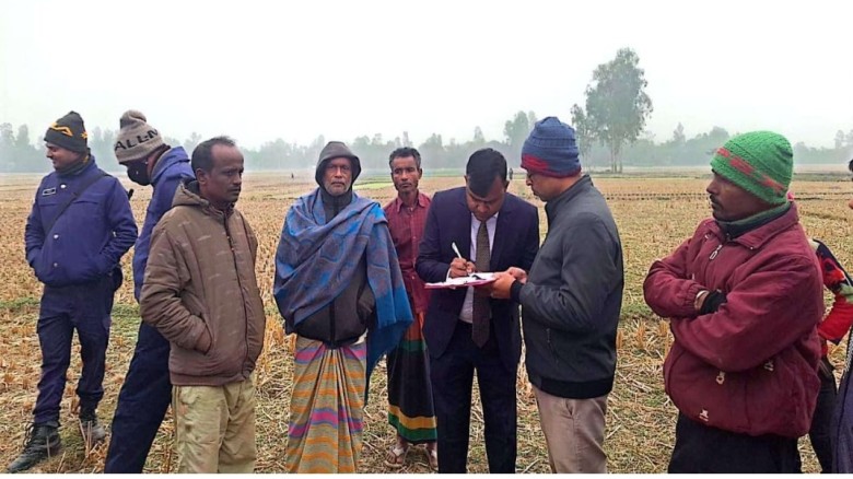 উলিপুরে ফসলি জমির মাটি কাটায় ভ্রাম্যমাণ আদালতের অভিযান, ৬৫ হাজার টাকা জরিমানা...