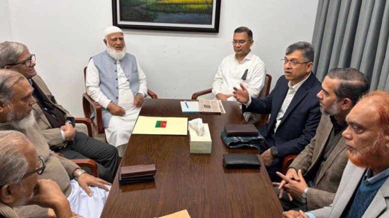 তারেক রহমানের সঙ্গে বৈঠকের পর জাতীয় ঐক্যের ইঙ্গিত জামায়াত আমিরের...
