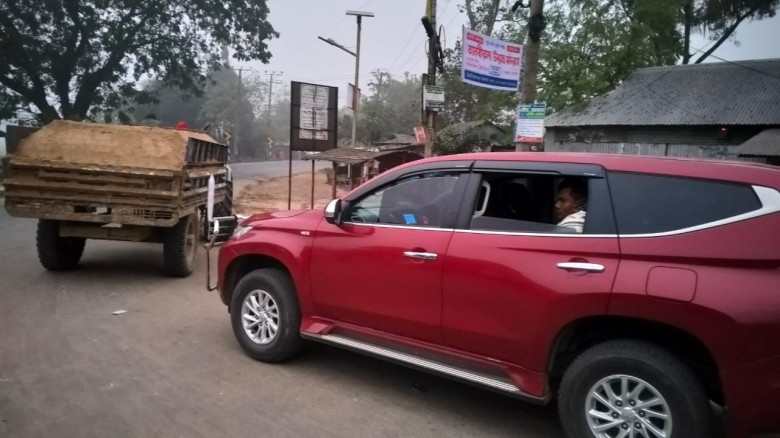 ঝিনাইগাতীতে অবৈধ বালু পরিবহনের দায়ে দুইজনের কারাদণ্ড...