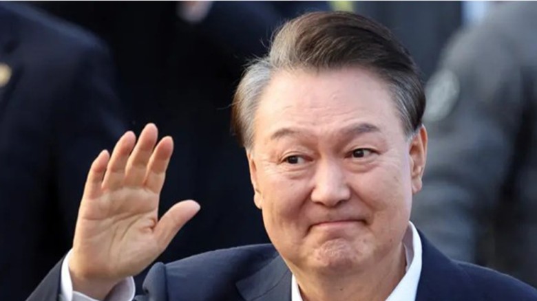 দক্ষিণ কোরিয়ার সাবেক প্রেসিডেন্টের যাবজ্জীবন কারাদণ্ড