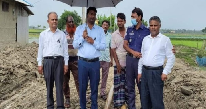 শ্যামনগরে বালু উত্তোলনের অভিযোগে ৫০ হাজার টাকা জরিমানা