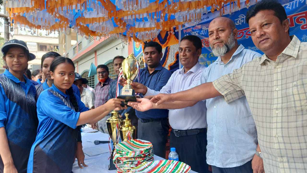 পীরগঞ্জে আন্ত: গ্রীষ্মকালীন কাবাডি ফাইনাল খেলা ও পুরস্কার বিতরণ