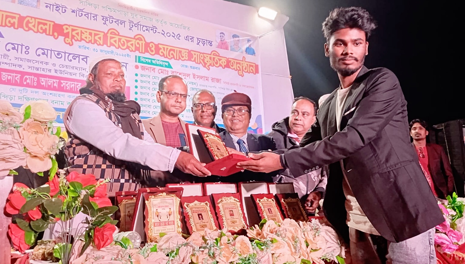 সান্তাহারে পুরস্কার বিতরণ, সম্বর্ধনা প্রদান ও মনোজ্ঞ সাংস্কৃতিক অনুষ্ঠান উদযাপিত