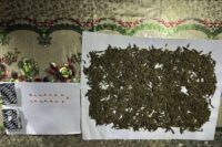 রাজারহাটে সেনাবাহিনীর যৌথ অভিযানে মাদক ব্যবসায়ী গ্রেফতার 