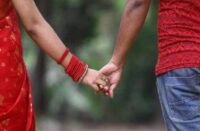 সাদুল্লাপুরে প্রেমের টানে ভাগ্নের হাত ধরে মামী উধাও