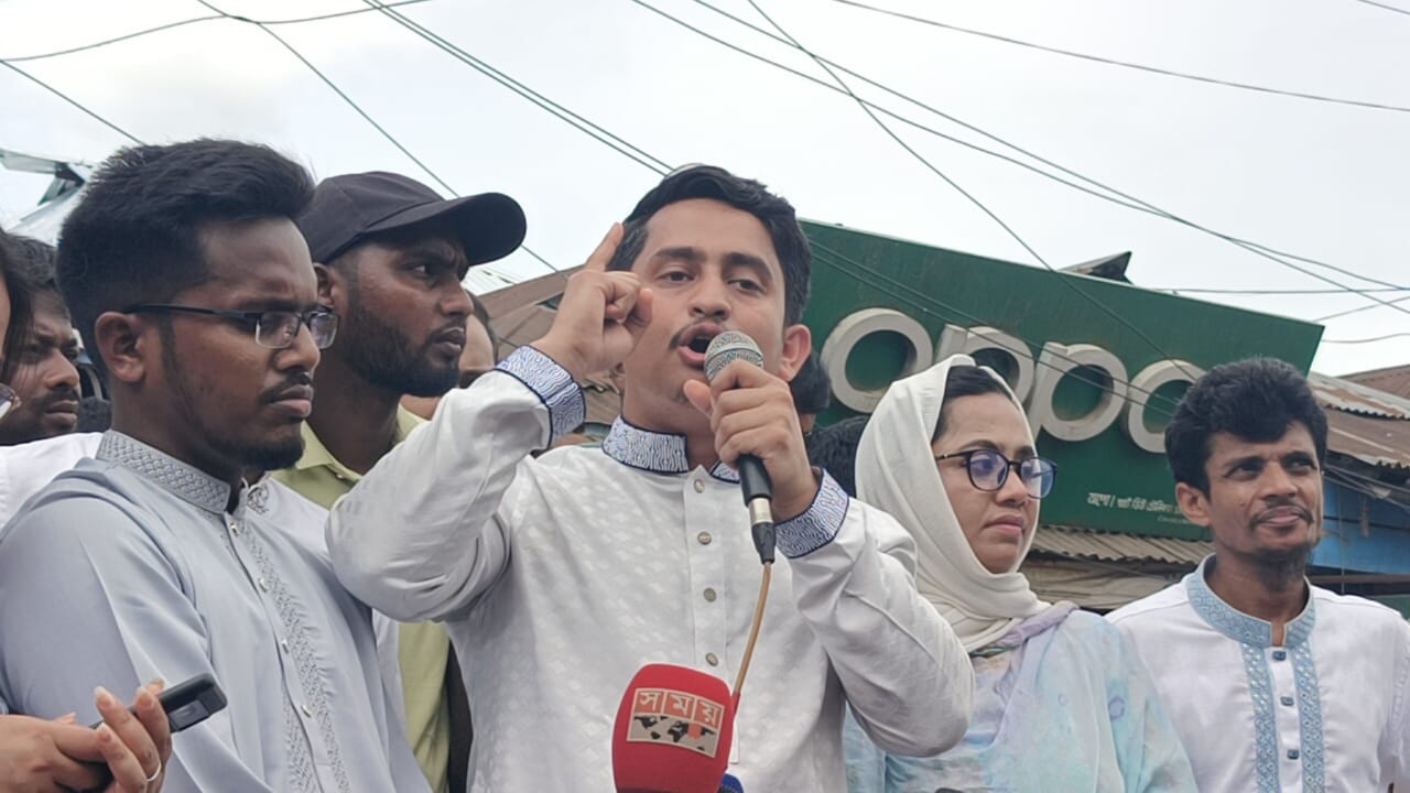 ভারতের আচরন সন্তোষজনক নয় লালমনিরহাটে সারজিস আলম ভারতের আচরন সন্তোষজনক নয় লালমনিরহাটে সারজিস আলম