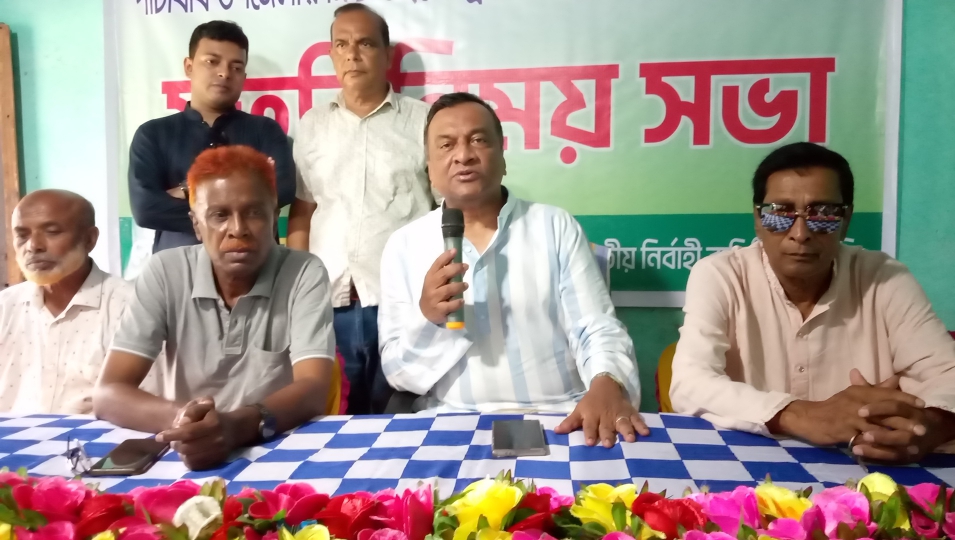 পাঁচবিবিতে সাংবাদিকদের সাথে ফয়সল আলীমের মতবিনিময় সভা পাঁচবিবিতে সাংবাদিকদের সাথে ফয়সল আলীমের মতবিনিময় সভা