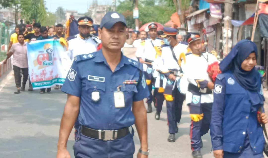 গাইবান্ধায় মহান মে দিবস পালিত গাইবান্ধায় মহান মে দিবস পালিত